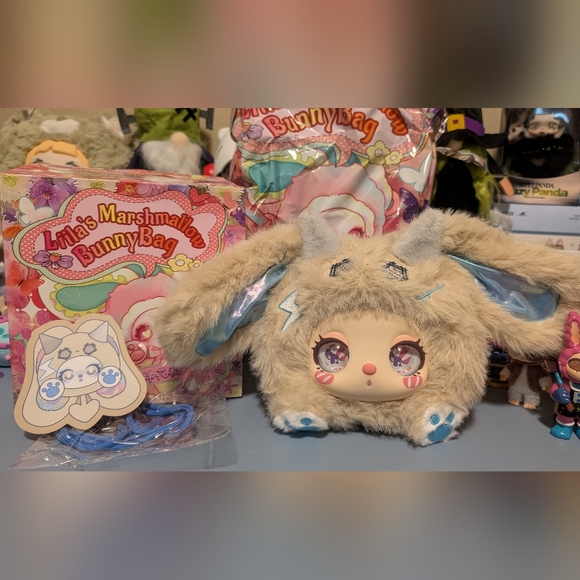 Liila's Marshmallow BunnyBag - Confirmed: Cybersecurity Free Princess - Picture 1 of 3